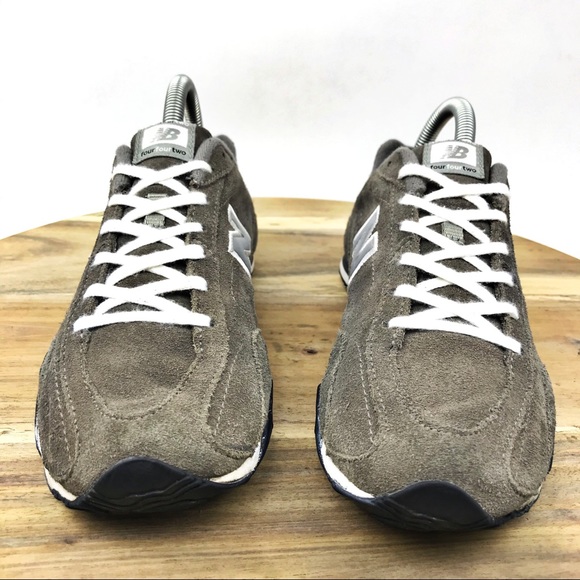 New Balance 442 Gray Sneakers with White Accents - Picture 3 of 8